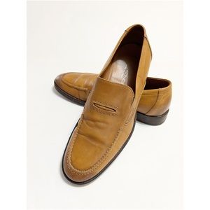 Mike Konos Slip on Leather Loafer Size 9 Carmel Made in Italy Classic Business